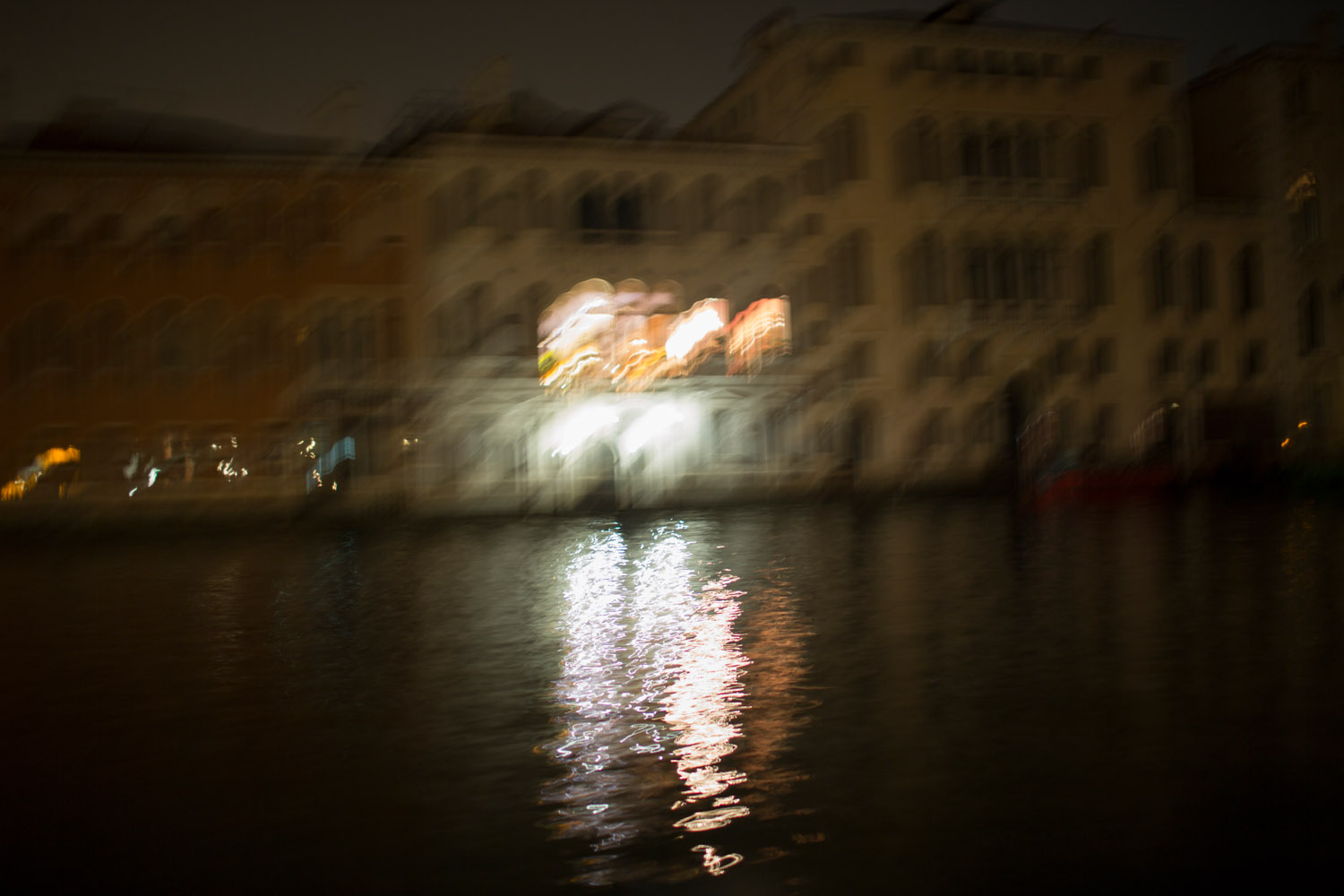 DP212-1444-Venice01